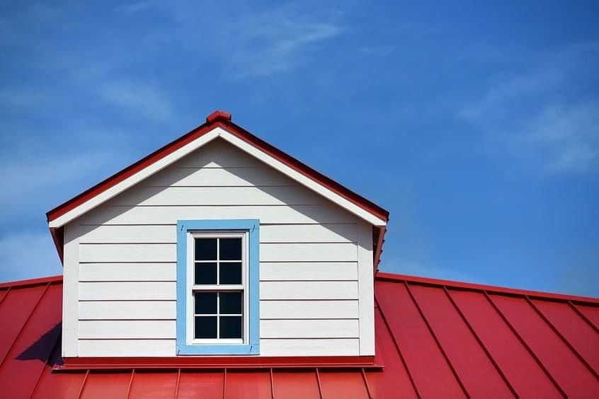 METAL ROOFING PANELS